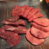 蕃 YORONIKU - 