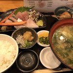 Ichie - いちえ定食 1080円 これに天ぷらが付きます。