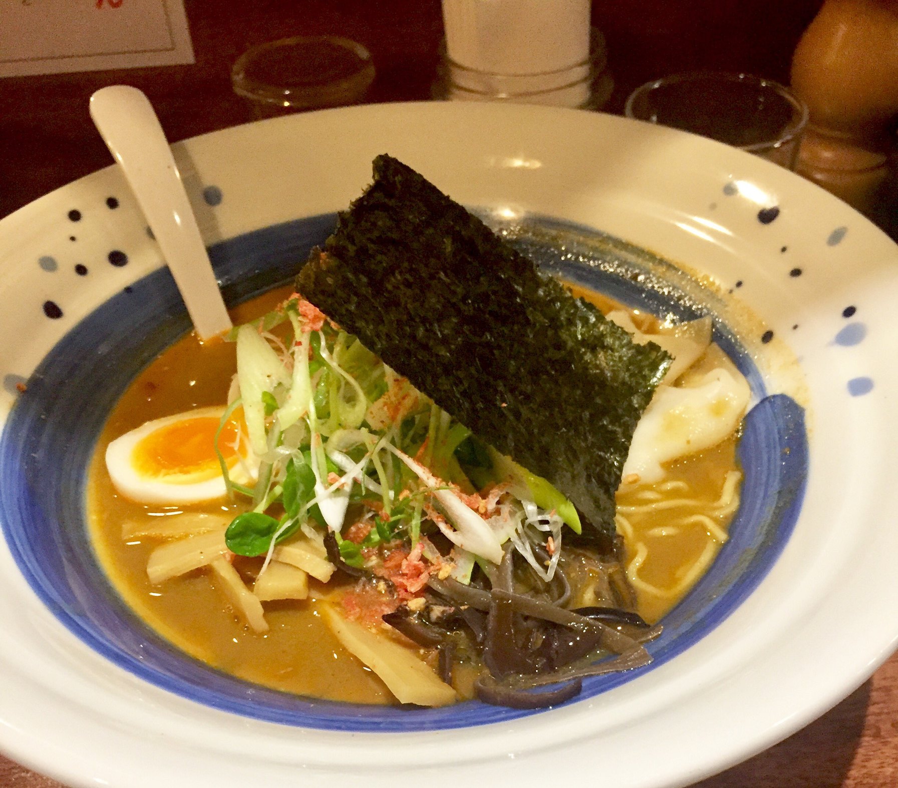 海老丸らーめん