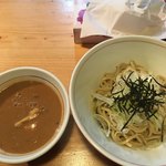 麺と人 - 