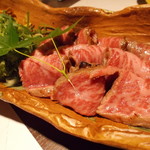 喜助 - 和牛のタタキ。　魚料理も美味いが肉も絶品！！