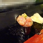 宝寿司分店 - 軍艦に♪