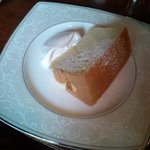 横浜うかい亭 - シフォンケーキ