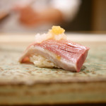 鮨 たかはし - 鰤