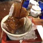 Akariya - コーヒー氷の上から注ぎます
