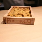 富小路 やま岸 - 由良の赤雲丹