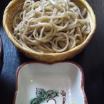 助六 - メインのお蕎麦は「ちっとんばい」です