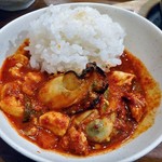 コッテジ - 牡蠣入り豆腐チゲ（激辛）（ご飯とともに）