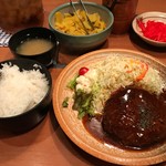 焼肉まるしま - 和牛入りハンバーグ定食＠７００円