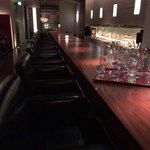 ビー・バー・マルノウチ - 