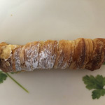 アミール - 朝炊きカスタードのクリームホルン