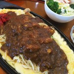 ウェディングパーク 原町フローラ - カレーもどっさり