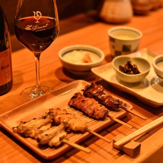 ペアリングコースやワイン付きコース、期間限定コースなども。