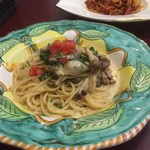 トレジャーワン アッカ - 季節の5食限定ランチ カキとほうれん草のクリームパスタ