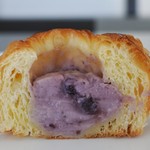 小麦畑 - ブルーベリークリームチーズデニッシュ