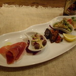 ビストロ・ラ・クッチーナ - 「ゆうじ」前の軽いオードブルはマダム・K子さんおまかせで