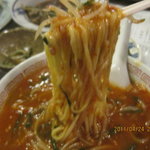 まつふじ - 辛くて麺との絡みが良い美味いです