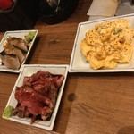 揚鶏屋　伊予 - 3種盛