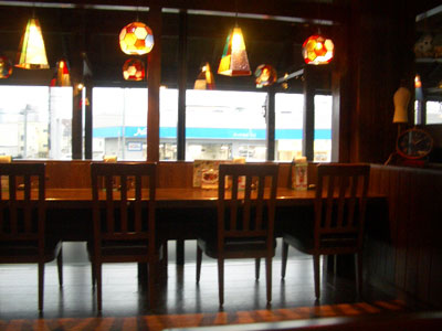 カウンター席に小上がりで お一人様から小さな子供連れにも対応 限定メニュー豊富 By ゴルディ55 びっくりドンキー 白石中央店 白石 札幌市営 ファミレス 食べログ