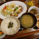 ガーデンカフェ 日日 - 