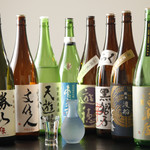 Tori Ryouri Isseki Nichou - 厳選の日本酒