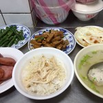 梁記嘉義鶏肉飯 - 