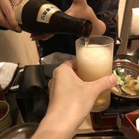 なにわ食彩　しずく - まなっちゃんにお酌してもらいました♡