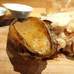 やまぐち - ＊蝦夷鮑が大きいこと。柔らかく蒸されとても美味しい。