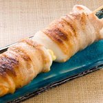 六蔵 - 「はんぺんチーズ串」200円　串焼き人気ランキングNO1！！