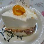 四季の菓子工房シャロン - レモンパイ。