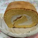 四季の菓子工房シャロン - 高麗川ロール。