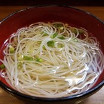 大安丸 - 魚汁(出汁)のにゅうめん