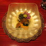 銀座 しのはら - 先付：鮑 北海道の雲丹 原木のなめこ 生のトンブリ 玉子豆腐  菊菜 菊花1