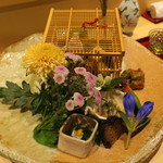 銀座 しのはら - 八寸：鰻 戻り鰹 松茸と青菜のおひたし 衣かつぎ 煮蛸 玉子しんじょ さつまいもの蜜煮 枝豆の紹興酒煮 蛸の柔らか煮 大徳麩 黄身寿司博多 衣被大徳寺納豆射込み3