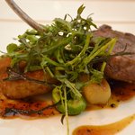 ベル･エポック - 子羊のローストと技ありの脇役、子羊のコロッケ。美味あーっΨ(゜∀ ゜)ノ