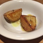 スガハラ - 鶏と一緒に焼いたじゃがいも（おまけ）（アップ）