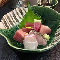 季節の魚と釜飯 魚信 - お造り盛り合わせ