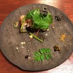 鰻はし本 - 鰻パクチー