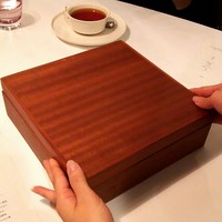 Installation Table ENSO L'asymetrie du calme - 