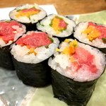 築地すし大 - トロタク巻き