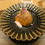 虎白 - お造りの一：平目 あん肝和え1