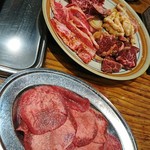 ビーフレストラン 肉のトヤマ - 