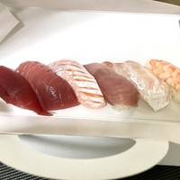 KINKA sushi bar izakaya 渋谷 - おまかせ握り寿司6貫 1600円