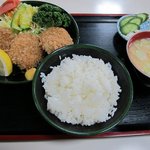 Biffe - カニコロッケ定食