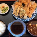 天閣 - 魚天ぷら(キスX2 サヨリ イトヨリ 子鯛)