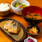 Miso stew of mackerel