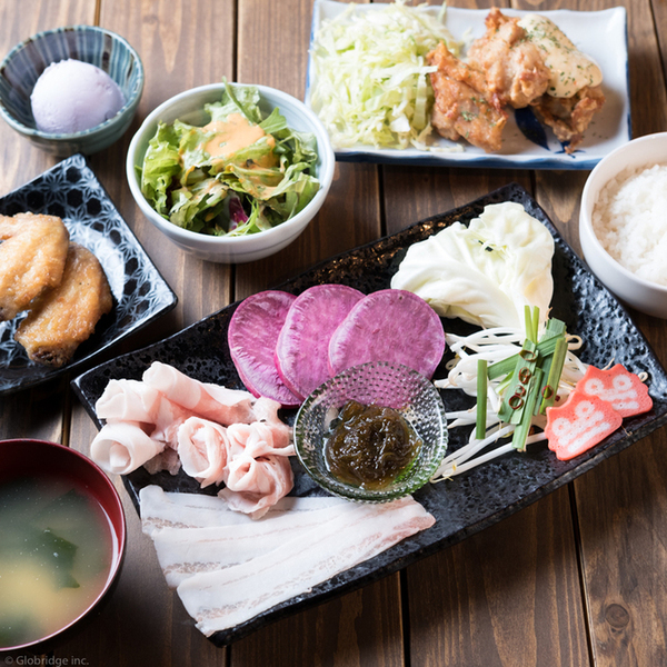 沖縄ダイニング がじゅまる 新宿南口店 新宿 沖縄料理 食べログ