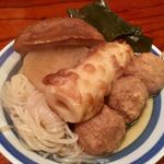 庄家 - おでん各種…50円（どれでも）