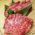 個室 炭火焼肉 有田牛 - 