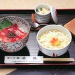 Sushidokoro Uotoku - 鉄火丼セット